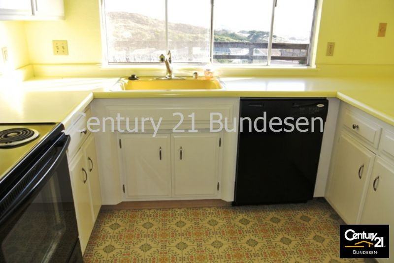 70 Oceana Dr - Photo 3 of 27