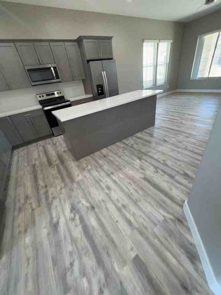 1368 Harker Ct - Photo 4 of 15
