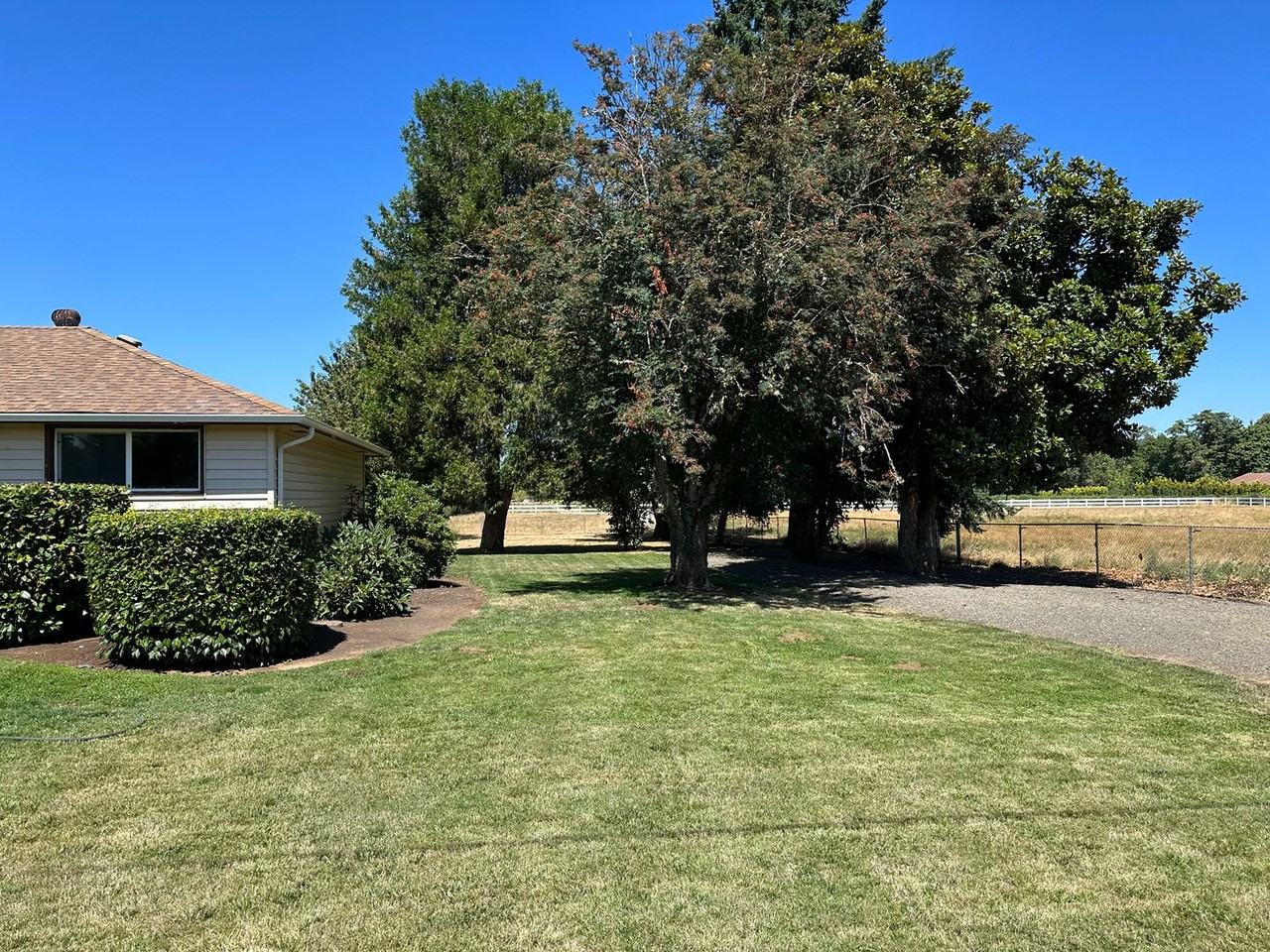 34607 Seavey Way - Photo 3 of 38