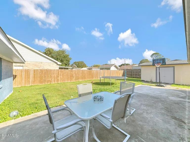 1202 Lake Avenue - Photo 3 of 17