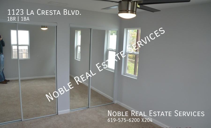 1123 La Cresta Blvd #B - Photo 3 of 12