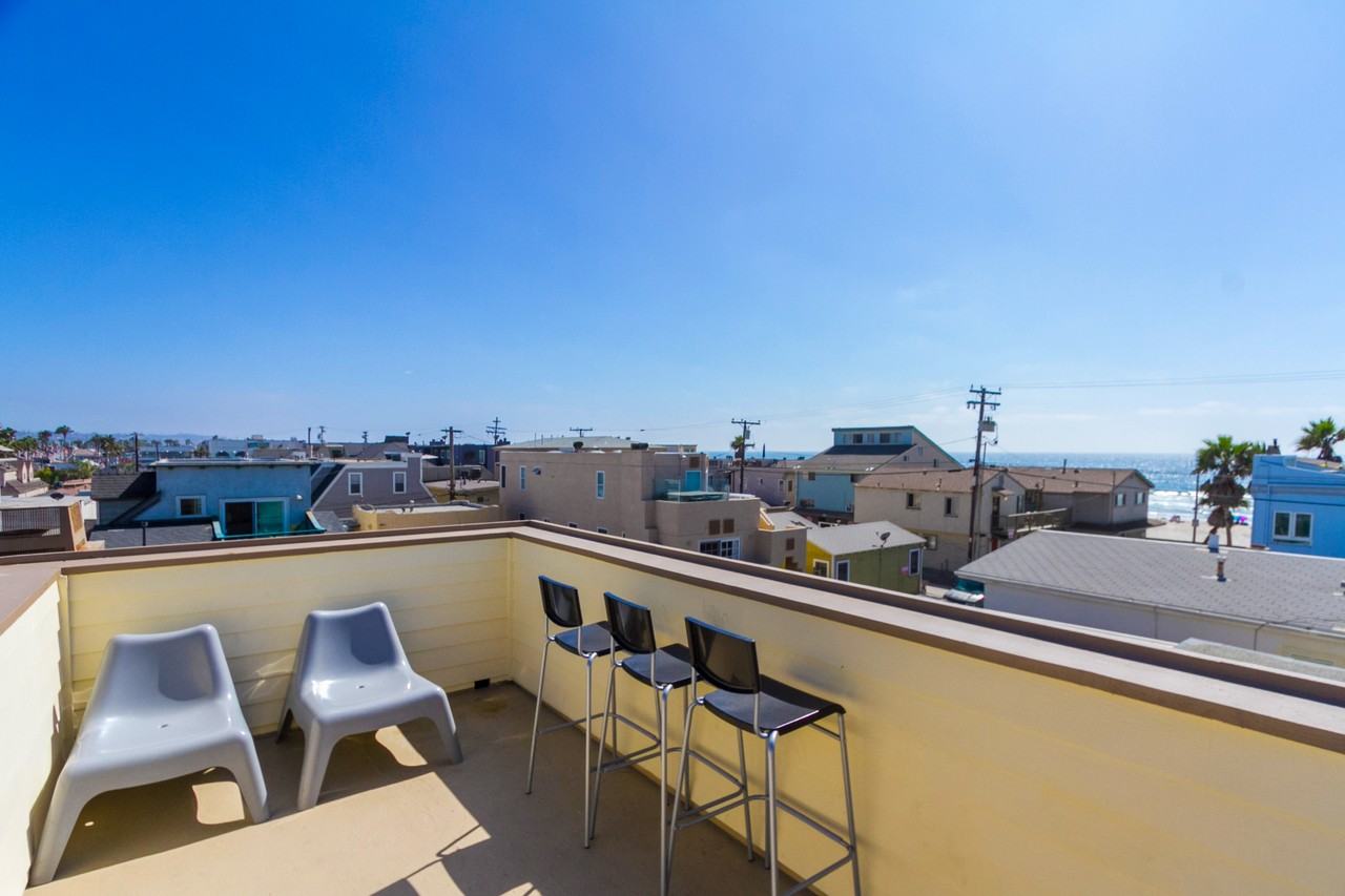 728 Jamaica Ct #NA - Photo 4 of 50