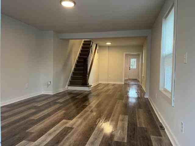 20 Evergreen Ave #20 - Photo 3 of 27