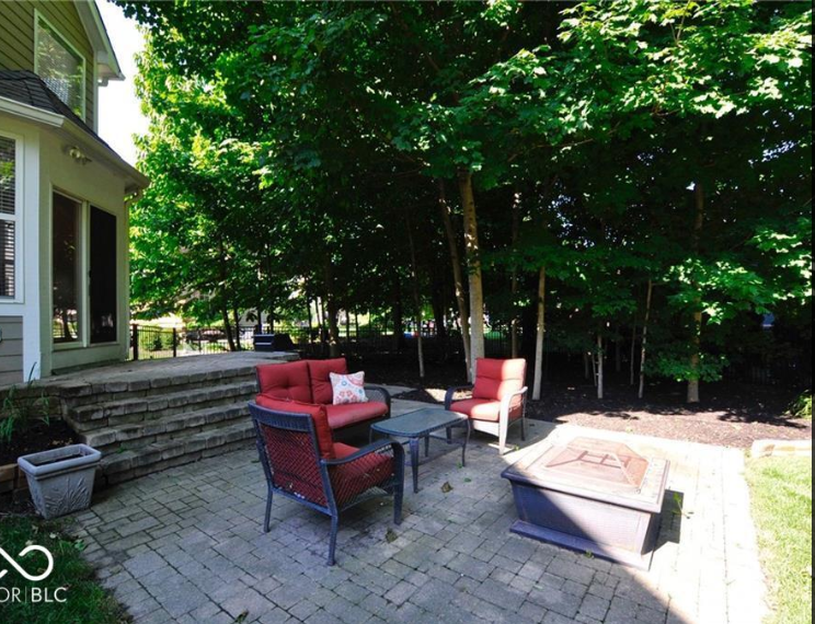 14080 Plantation Wood Ln - Photo 2 of 25