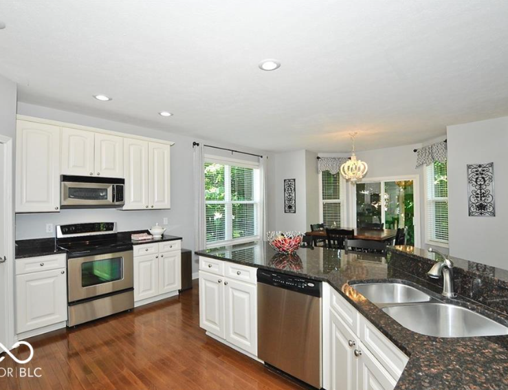 14080 Plantation Wood Ln - Photo 5 of 25