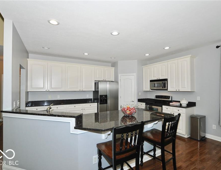 14080 Plantation Wood Ln - Photo 6 of 25