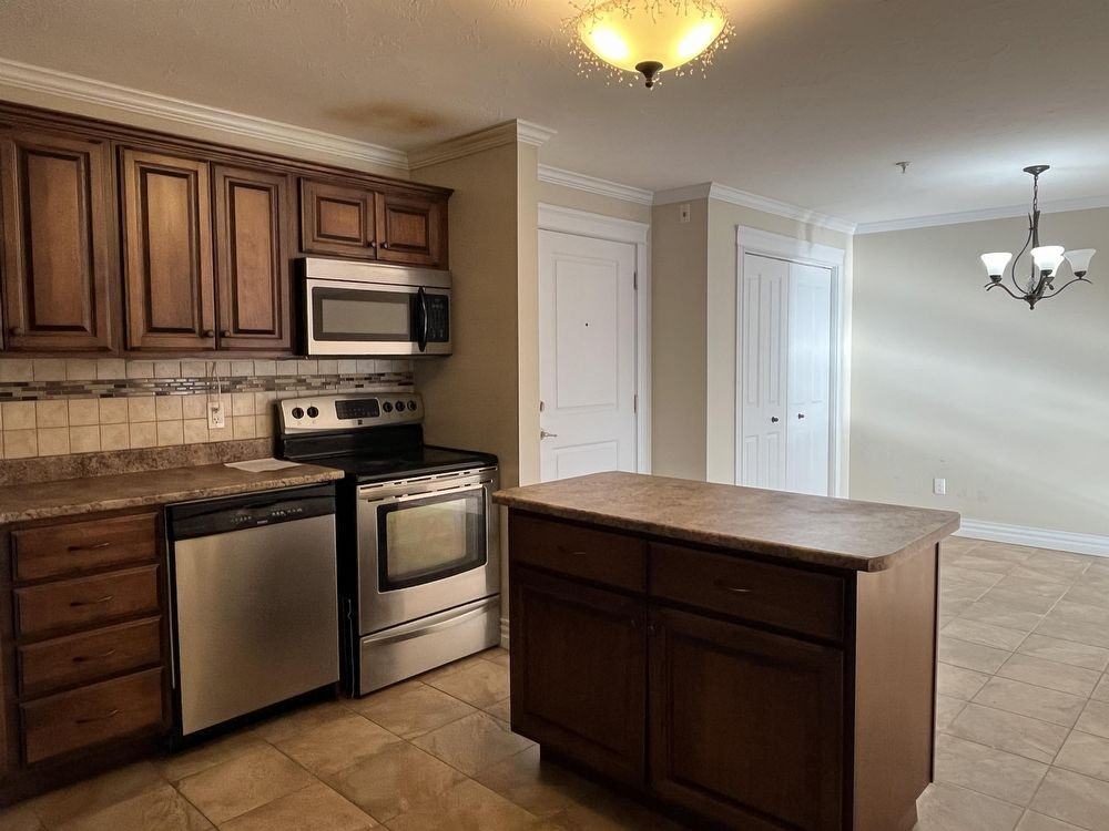 65 Diamond Head Court - Photo 2 of 8