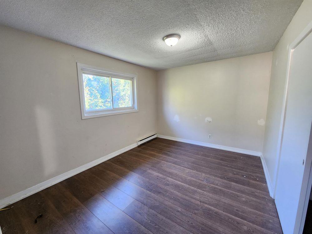 399 Second Ave - Photo 2 of 8