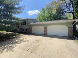 featured image of 4020 2nd Pl Nw #1