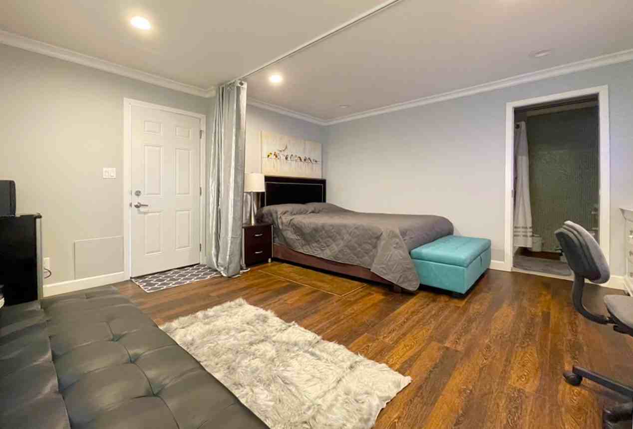 321 Willapa Ln #1 - Photo 2 of 7