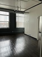 featured image of 23 N Summit St