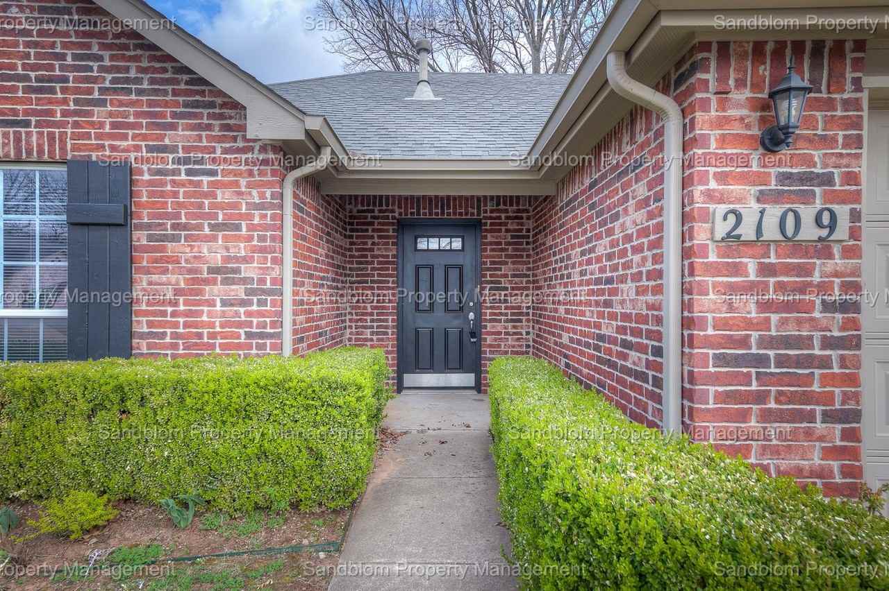 2109 W J St - Photo 2 of 23