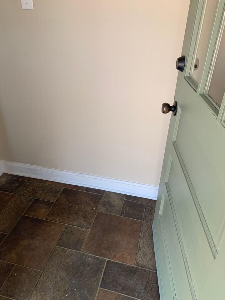 100B Spring Ave - Photo 7 of 28