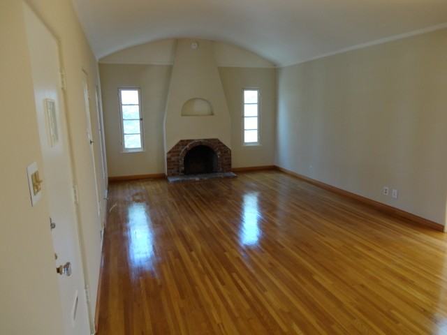 1111 Ethel St - Photo 2 of 12