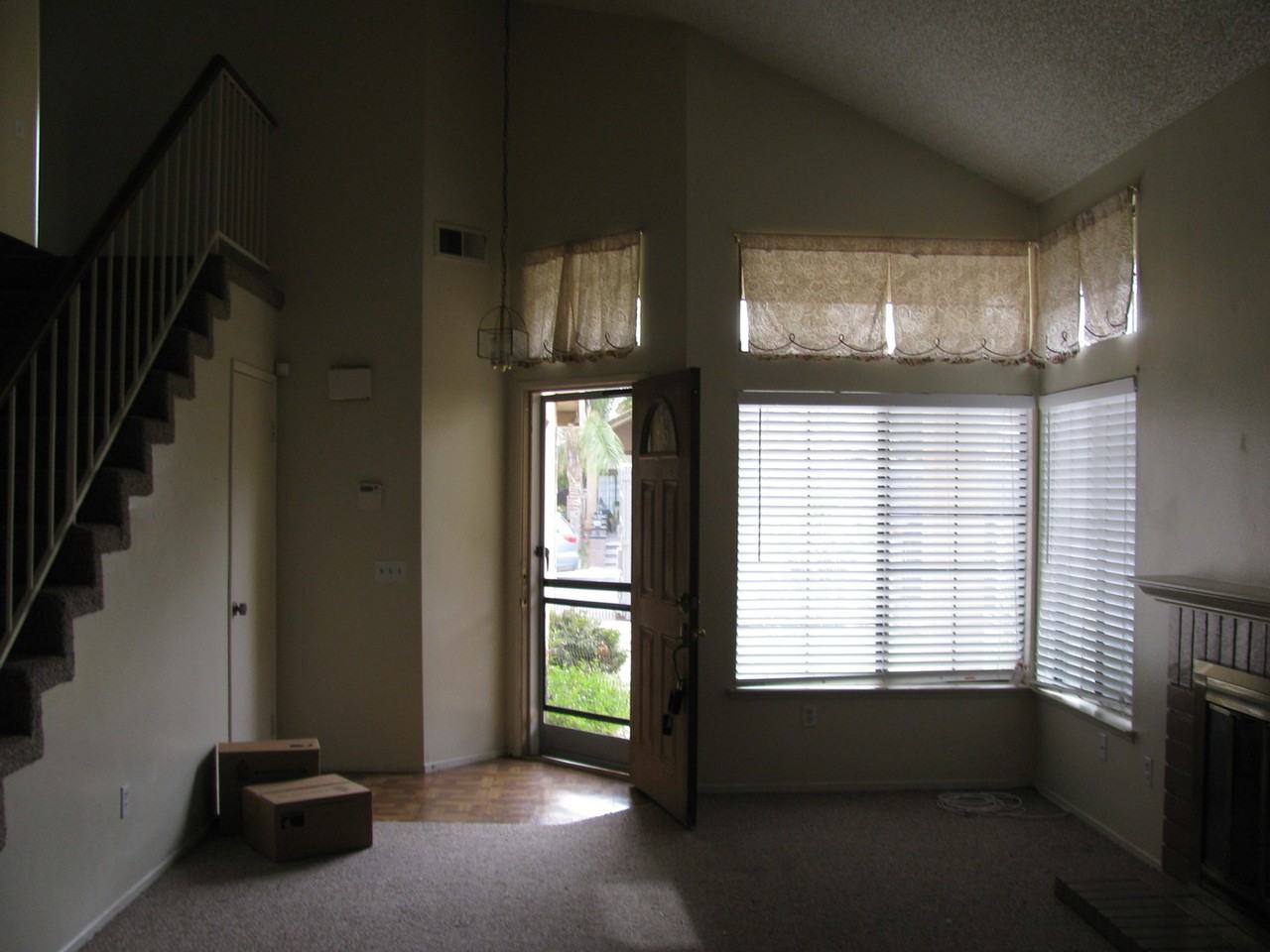 304 Recognition Ln - Photo 2 of 6