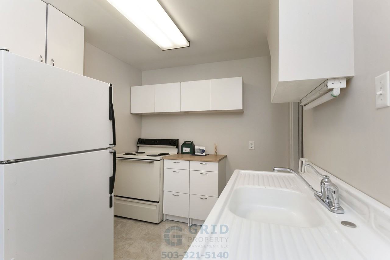 6827 Se Mitchell Ct - Photo 7 of 20