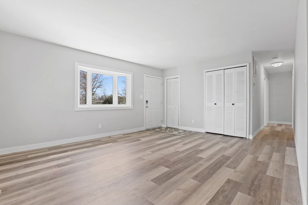 5322 Newport Rd - Photo 3 of 30