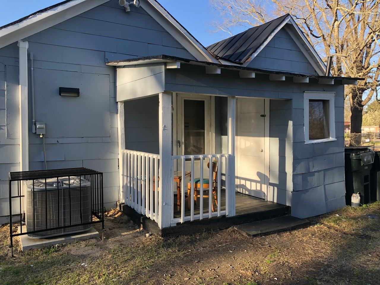 1105 Tower Hill Rd - Photo 3 of 12