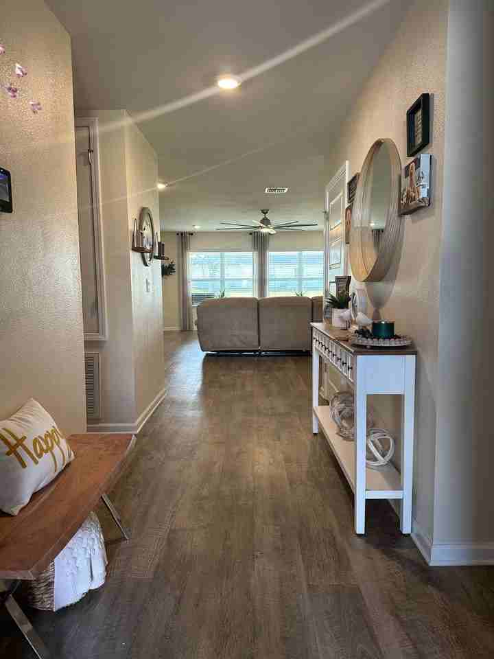 3614 Hican Dr - Photo 2 of 18