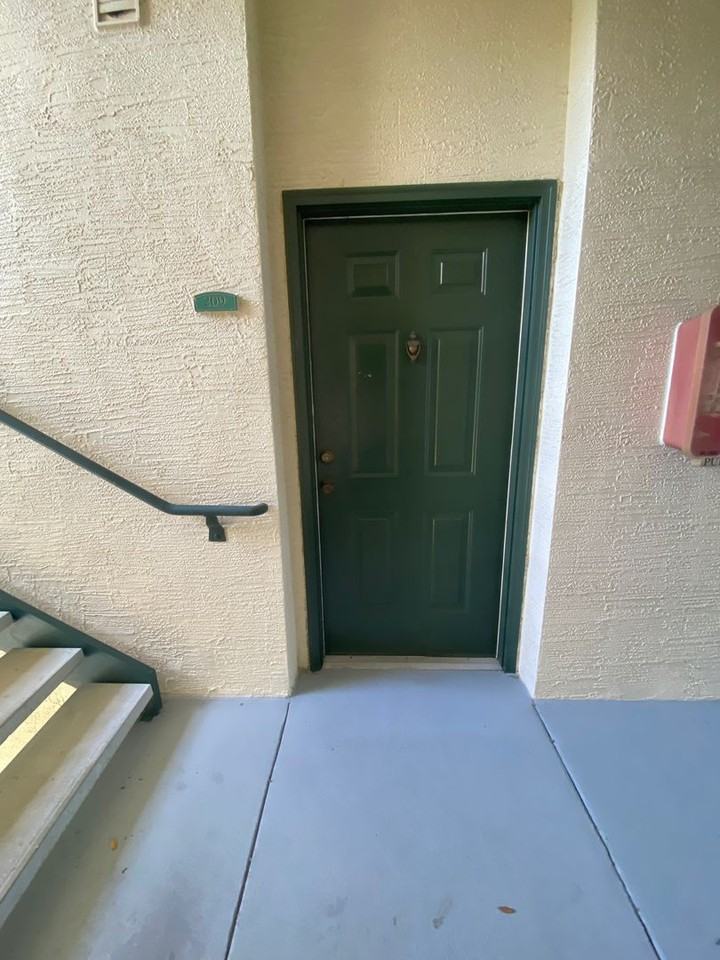 11490 Villa Grand #209 - Photo 6 of 50