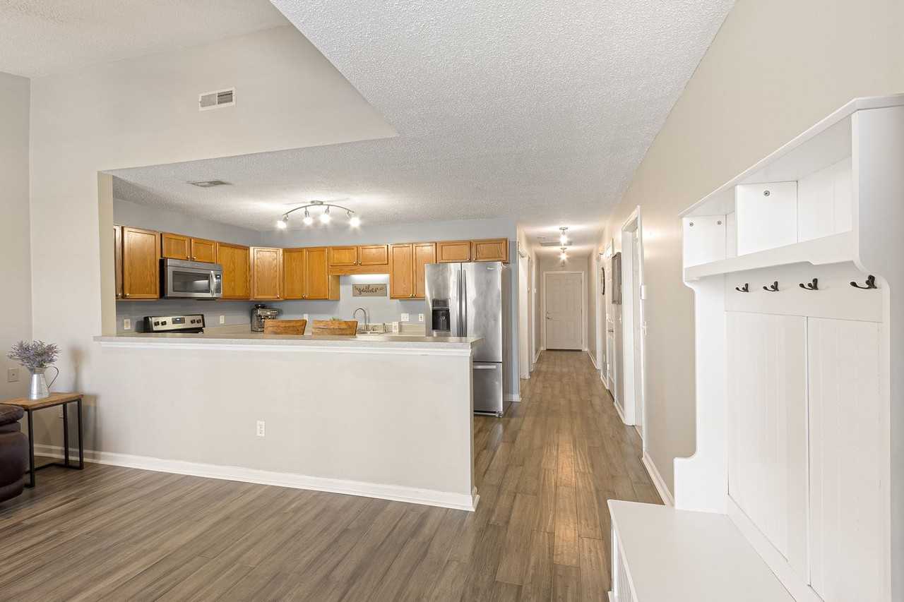 228 Dalton Place Way - Photo 5 of 21