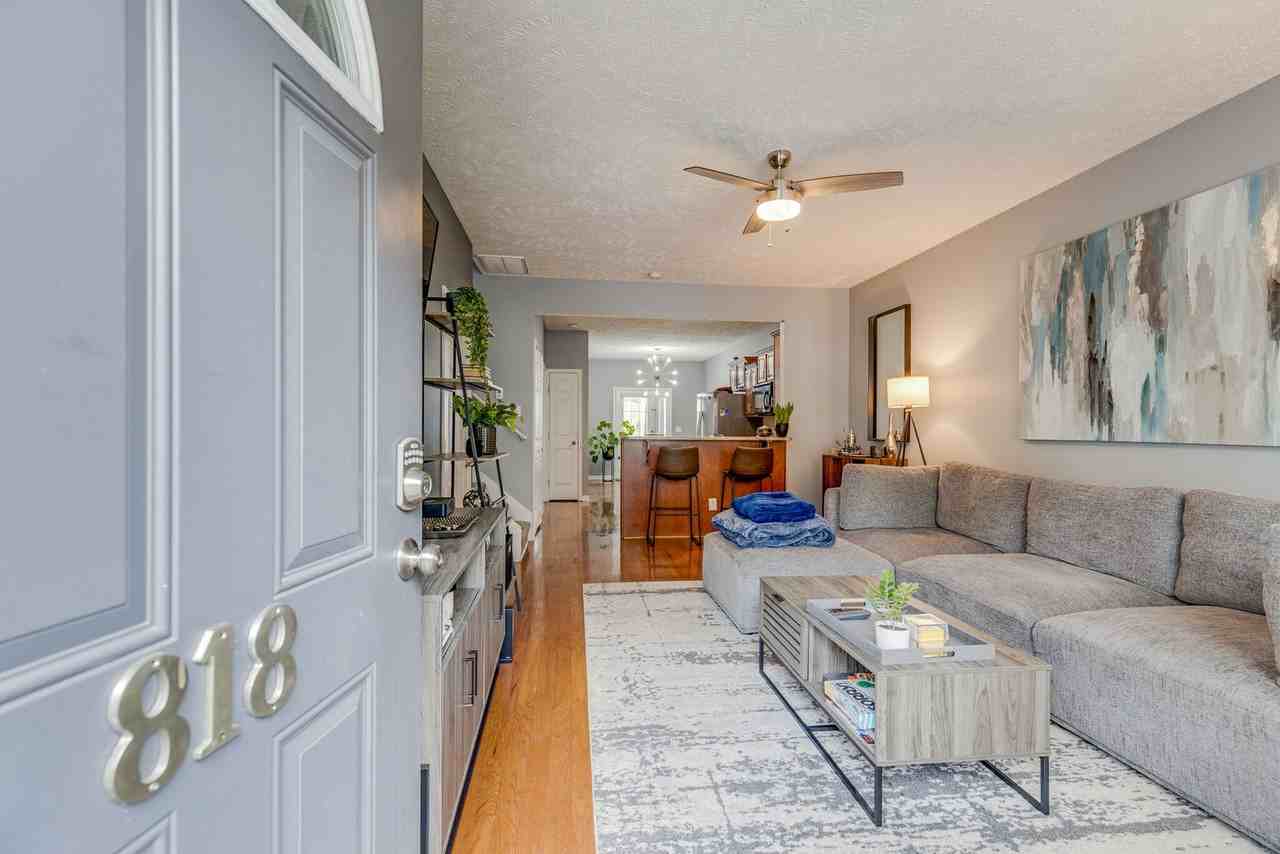 818 Spence Enclave Ln - Photo 4 of 29