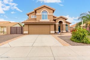 featured image of 7217 W Crest Ln