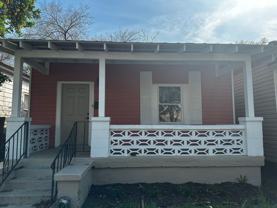 915 W Victory Dr - Photo 1 of 1