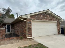 6102 N Ross Ave - Photo 1 of 1