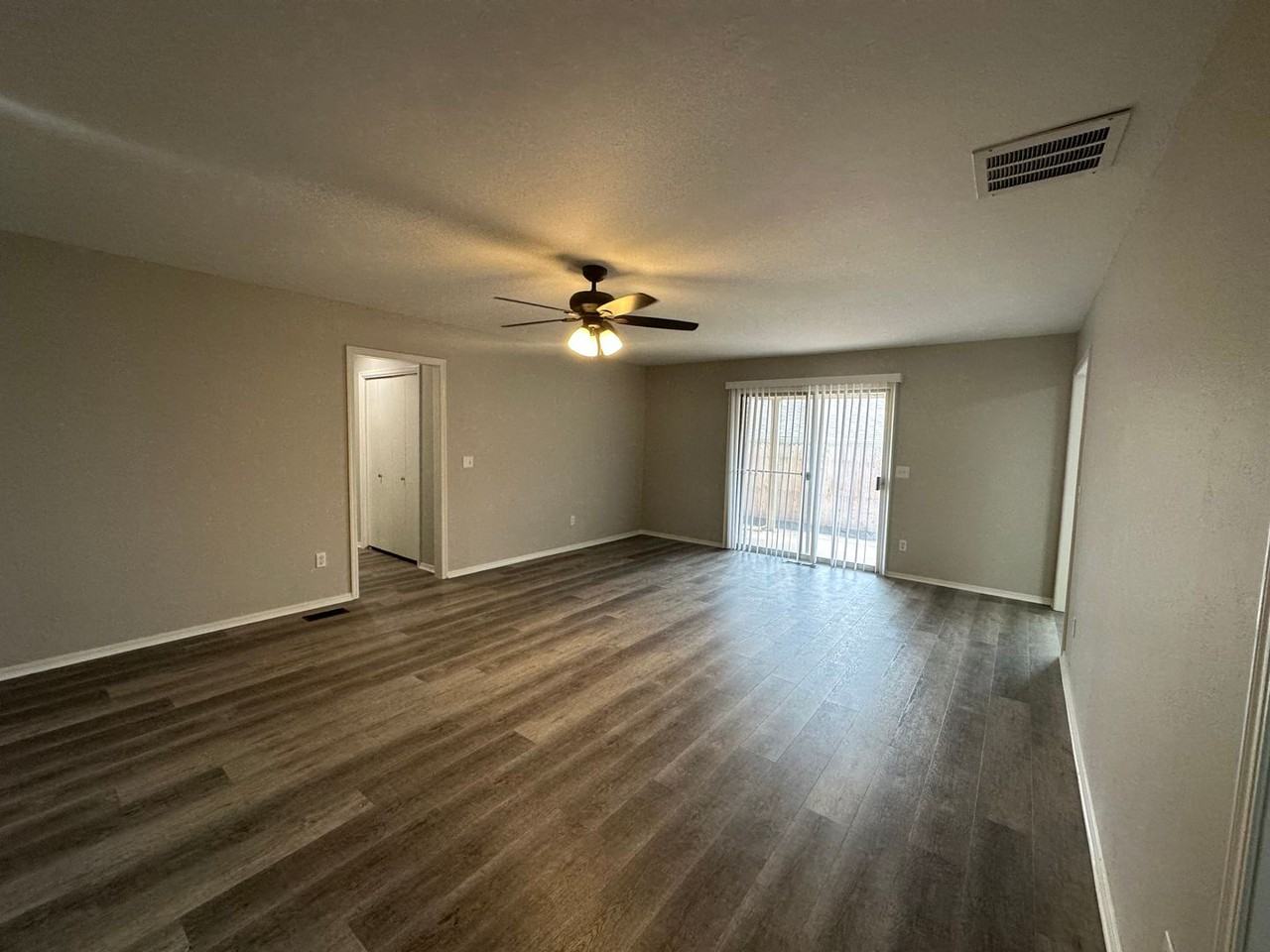 6102 N Ross Ave - Photo 5 of 21