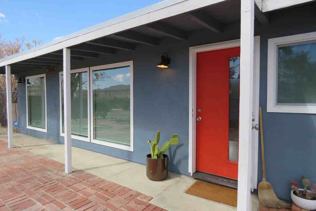 61936 Terrace Dr - Photo 2 of 13