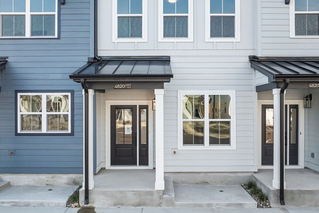 4820 Gossamer Ln - Photo 3 of 31