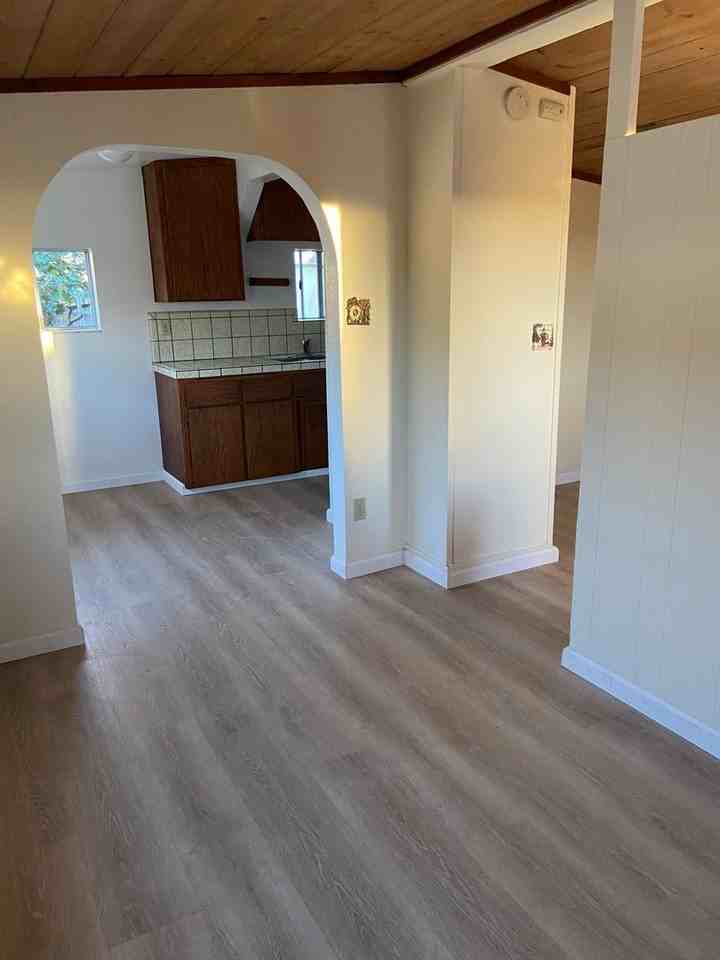 1480 Hillsdale St - Photo 2 of 4