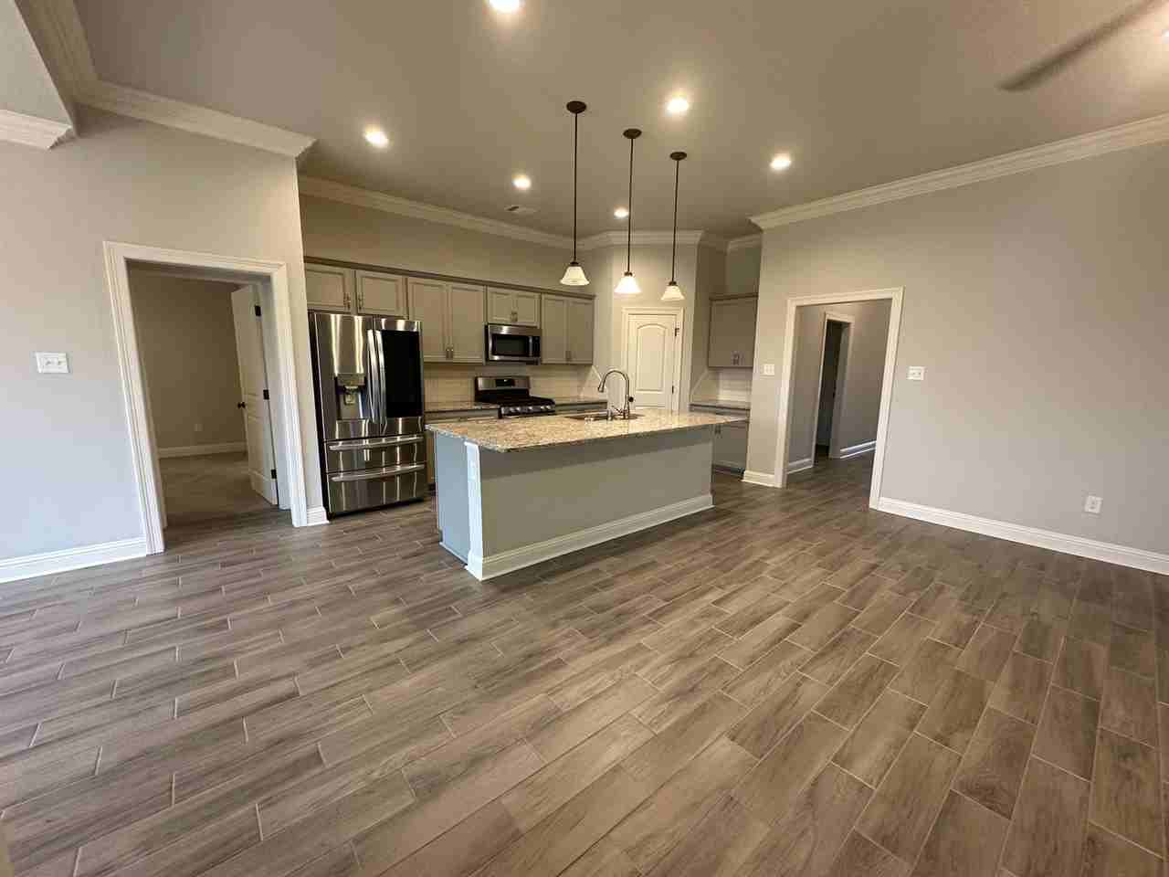 116 Cessna Dr - Photo 2 of 19