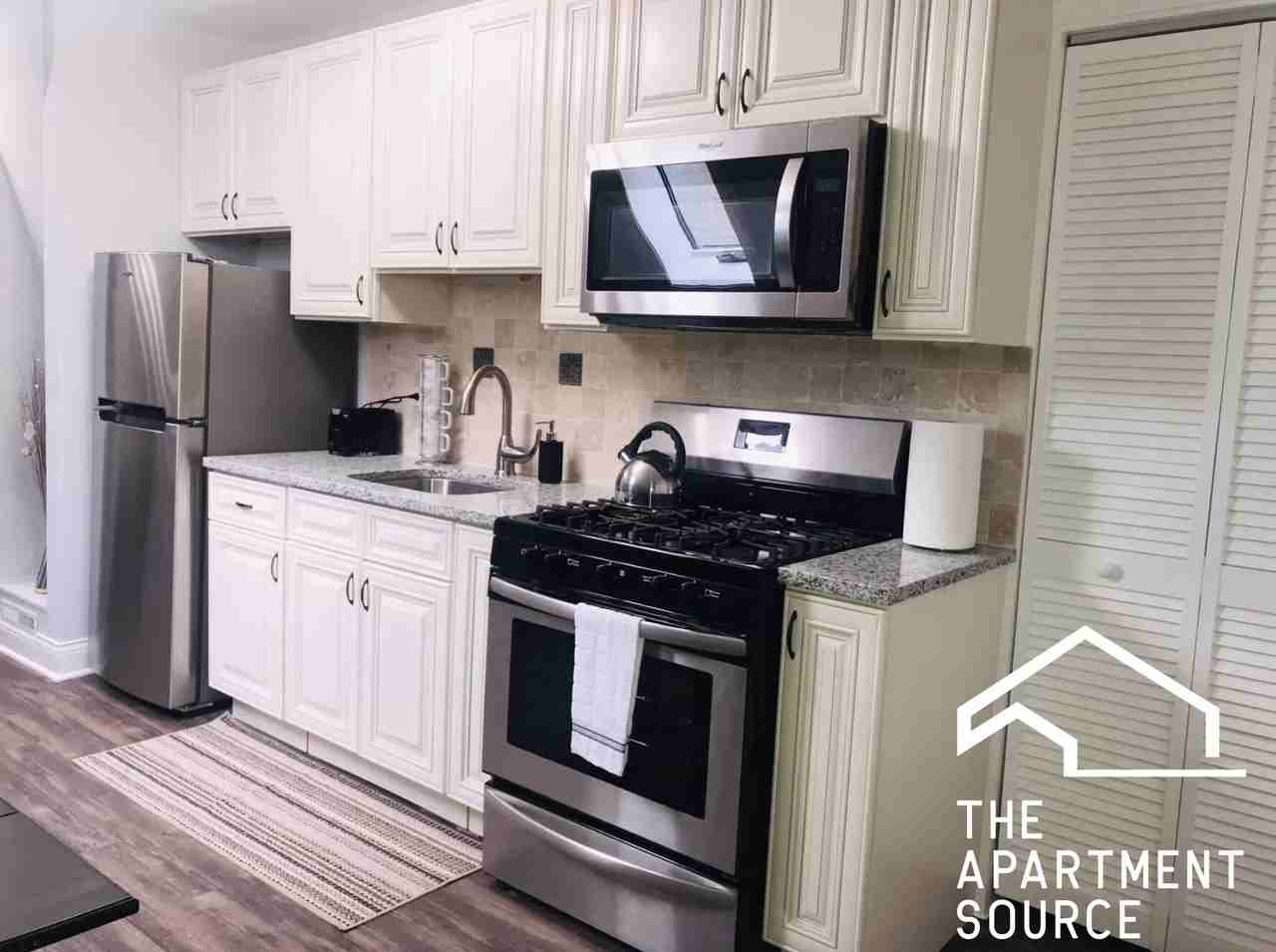 2824 N Ridgeway Ave #3 - Photo 2 of 19