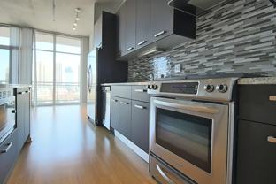 150 W Roosevelt Rd #1-1 - Photo 1 of 1