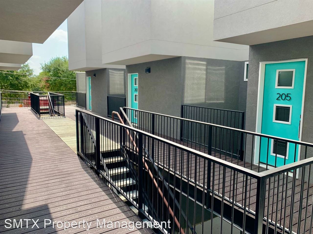 140 S Fredericksburg - Photo 2 of 30