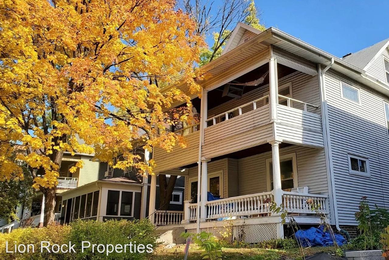 Welcome to your Dream Residence! - Photo 2 of 12