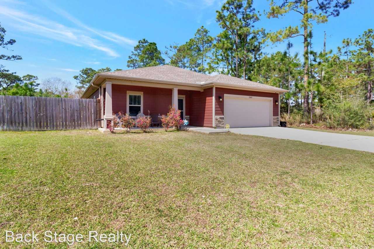 2387 Belmont Dr - Photo 2 of 26