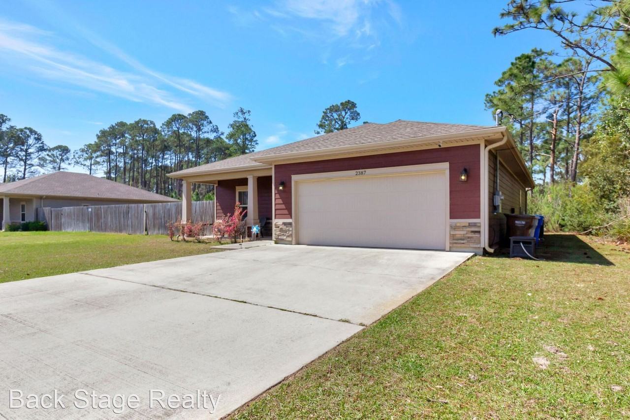 2387 Belmont Dr - Photo 3 of 26