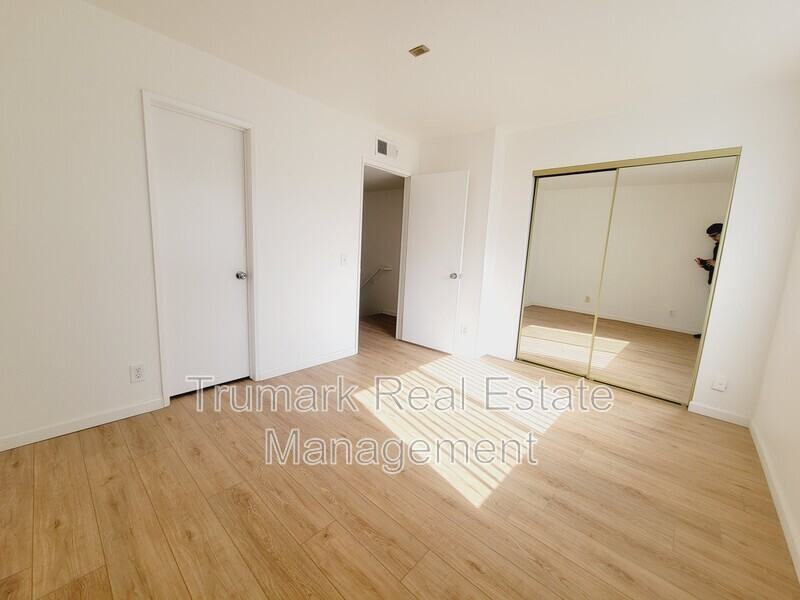 1041 Allen Ave #6 - Photo 7 of 14