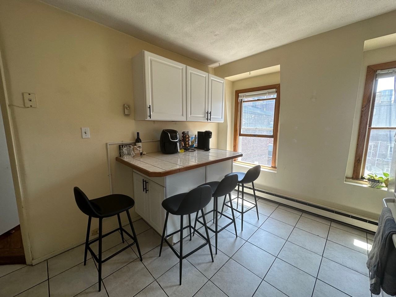 5 Battery St #4 - Photo 6 of 7