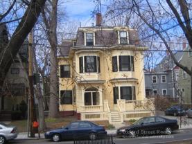 37 Langdon St #5 - Photo 1 of 1
