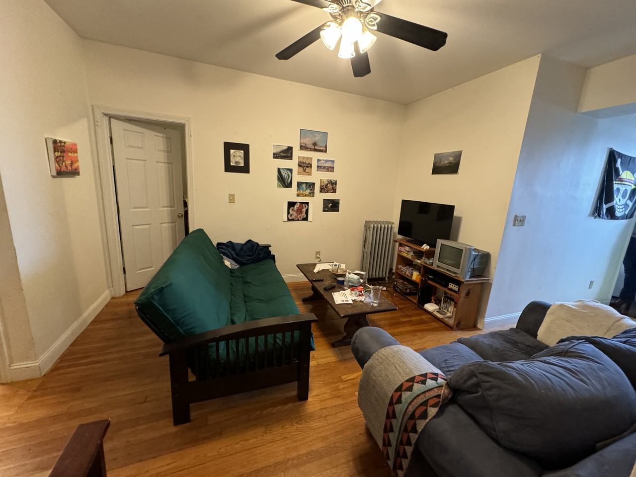 37 Egremont Rd #4 - Photo 5 of 22