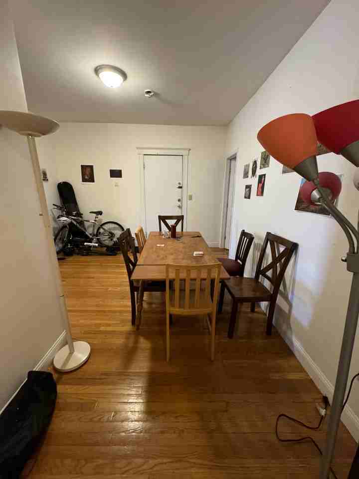 37 Egremont Rd #4 - Photo 4 of 22