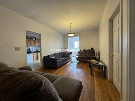 featured image of 33 Egremont Rd #5