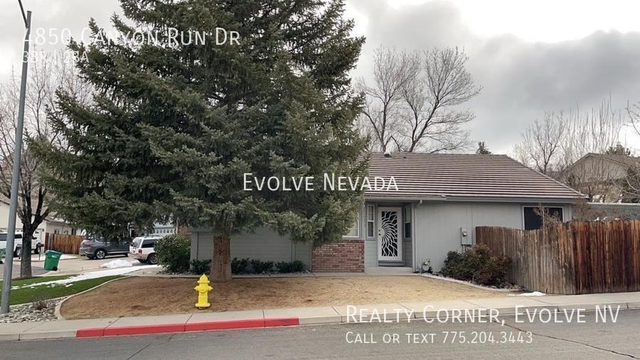 4850 Canyon Run Dr - Photo 2 of 26