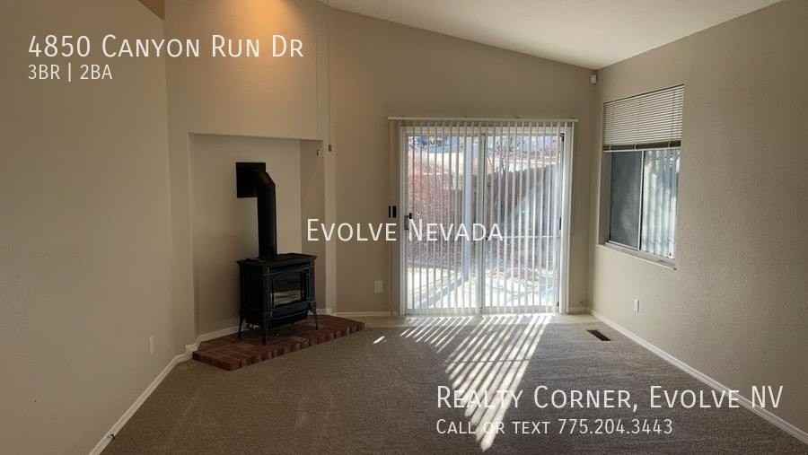 4850 Canyon Run Dr - Photo 3 of 26
