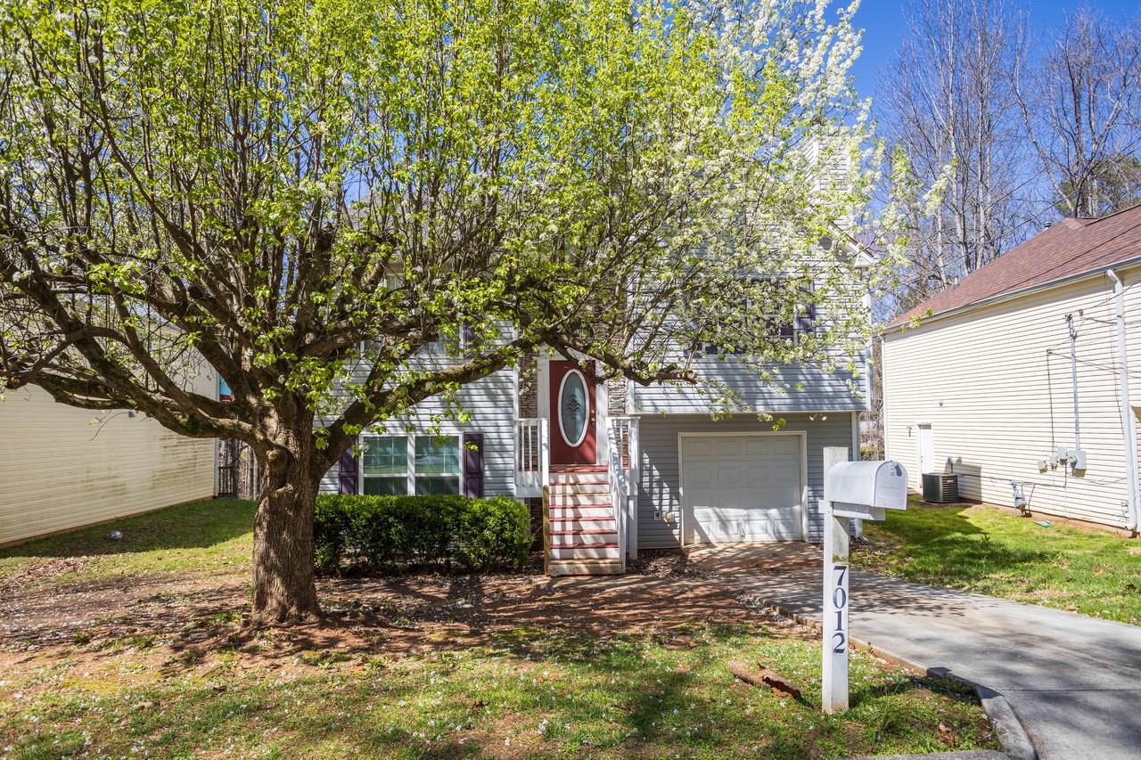 7012 Shenandoah Trl - Photo 2 of 25
