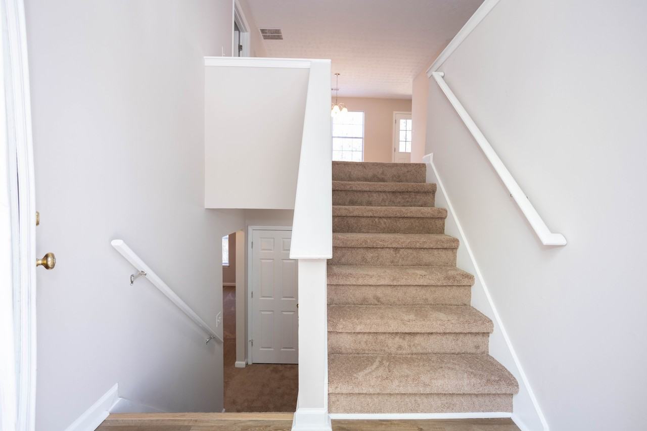 7012 Shenandoah Trl - Photo 3 of 25